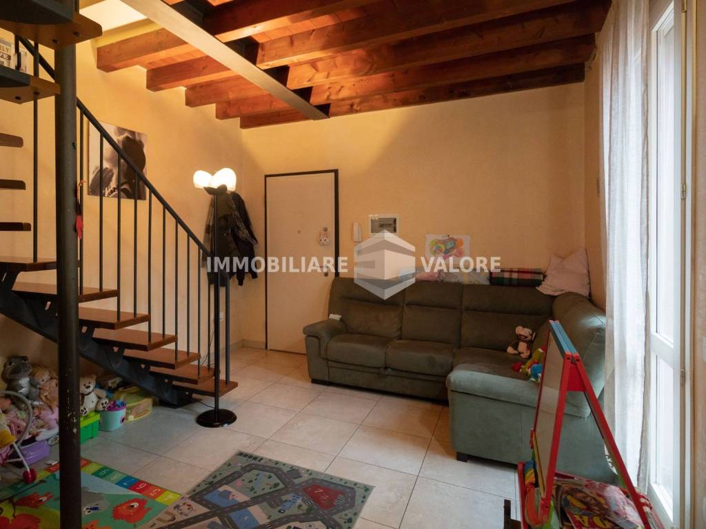 casa indipendente in vendita a Mantova in zona Centro Storico