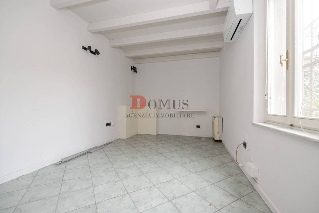 appartamento in vendita a Mantova in zona Corso Vittorio Emanuele II