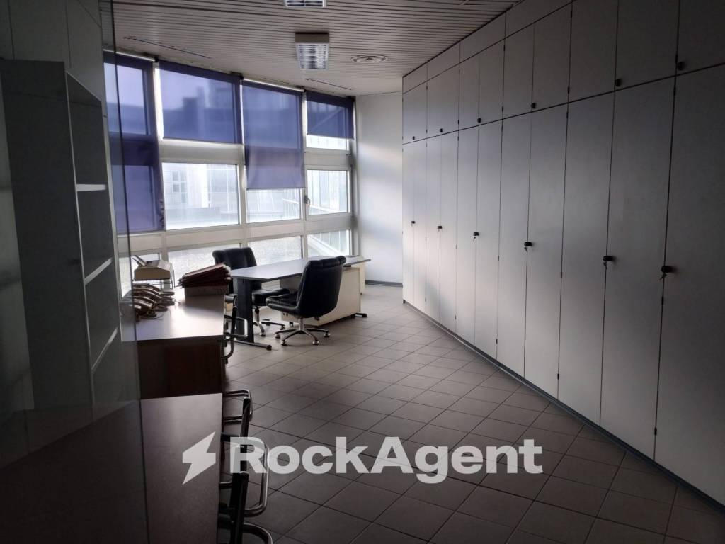 ufficio in vendita a Mantova in zona Centro Storico