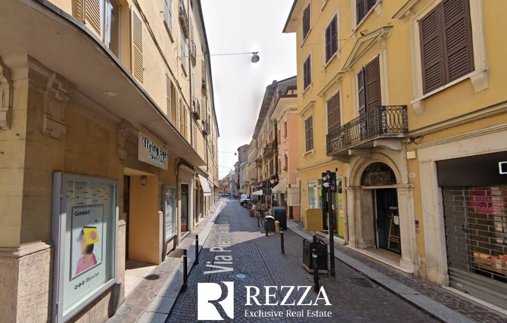 negozio in vendita a Mantova in zona Centro Storico