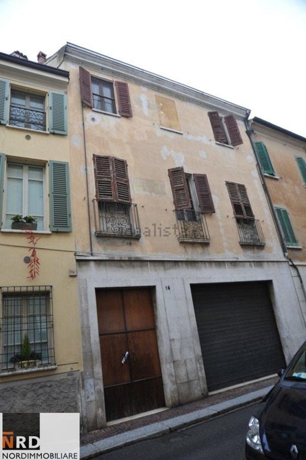 negozio in vendita a Mantova in zona Centro Storico