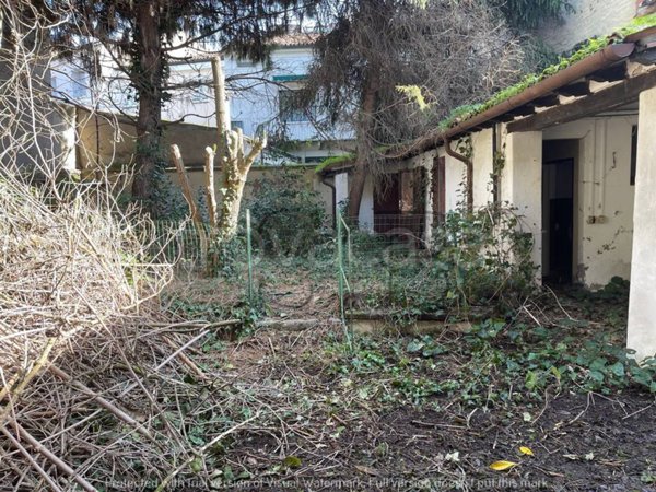 casa indipendente in vendita a Mantova in zona Centro Storico