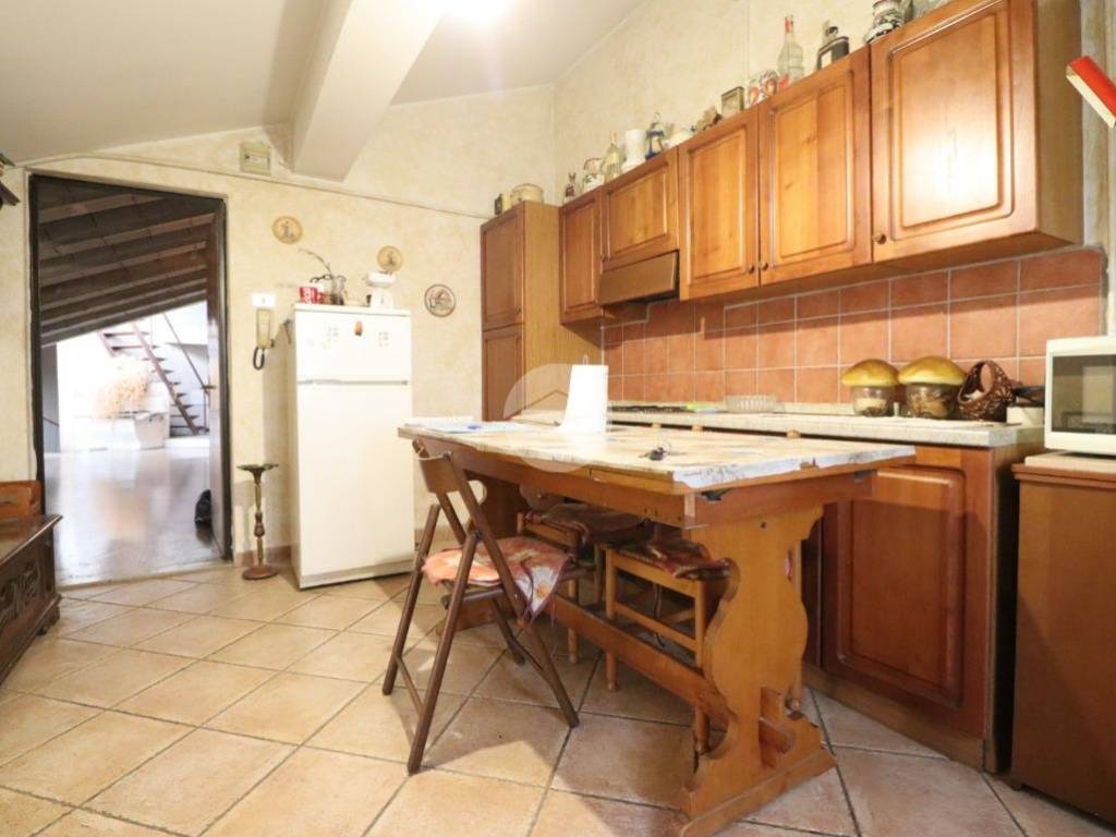 appartamento in vendita a Mantova in zona Lunetta-Frassino