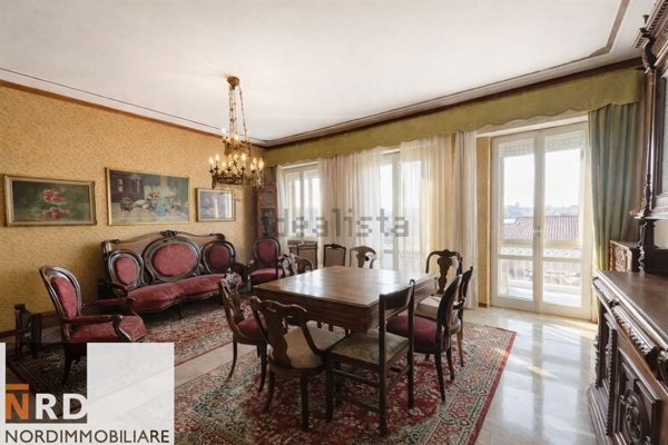 appartamento in vendita a Mantova in zona Centro Storico