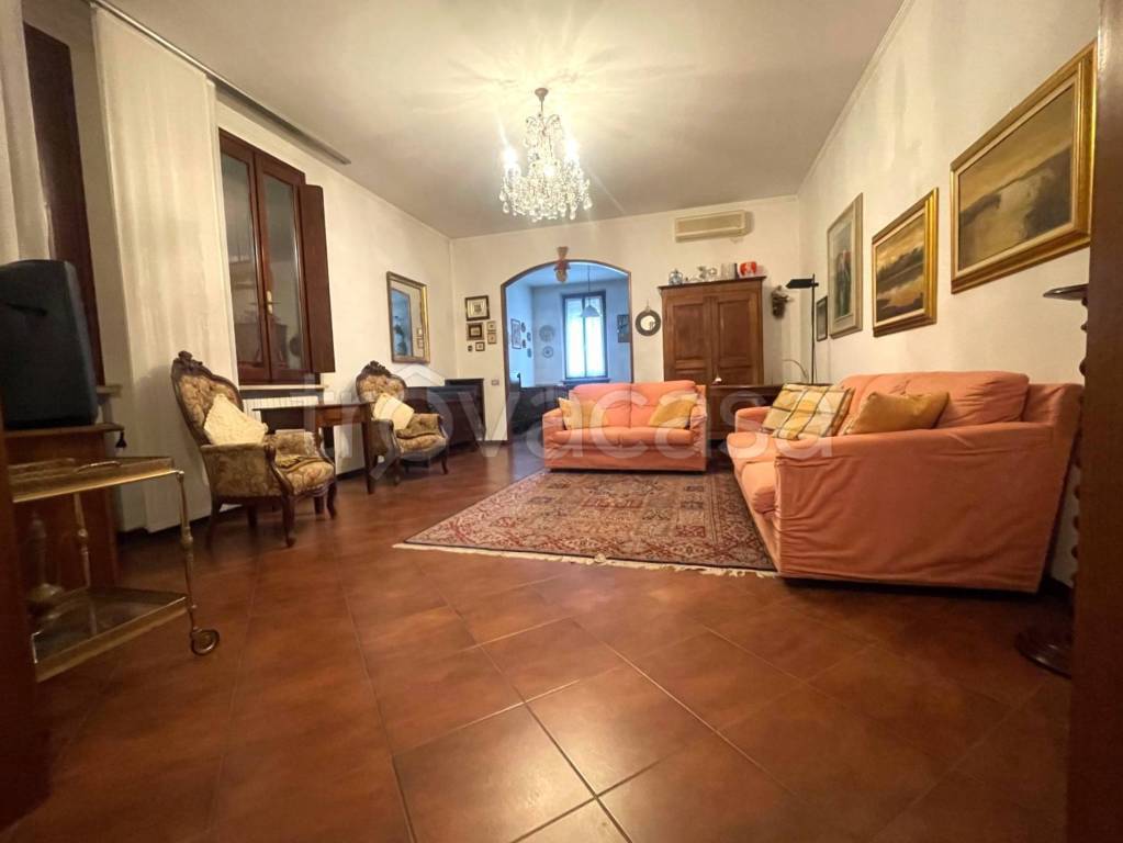 appartamento in vendita a Mantova in zona Centro Storico