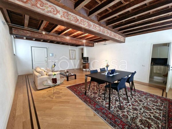 appartamento in vendita a Mantova in zona Centro Storico