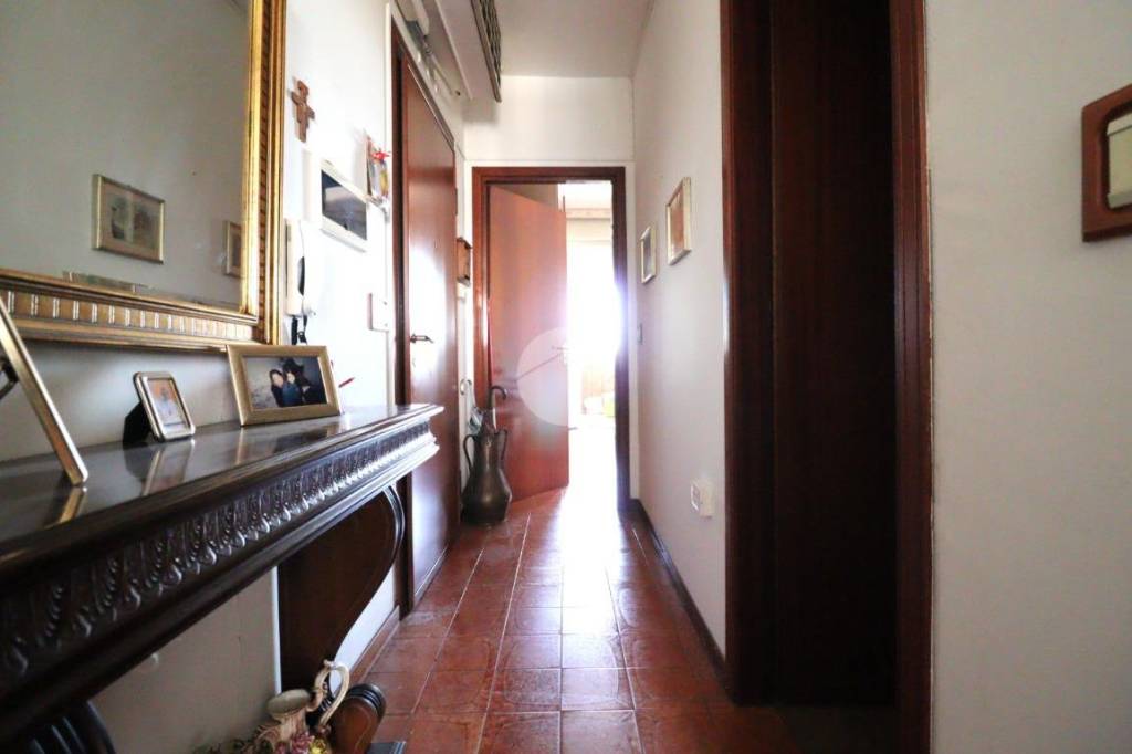 appartamento in vendita a Mantova in zona Lunetta-Frassino