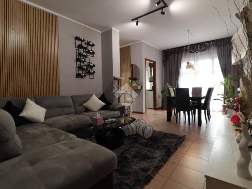 appartamento in vendita a Mantova in zona Borgo Castelletto