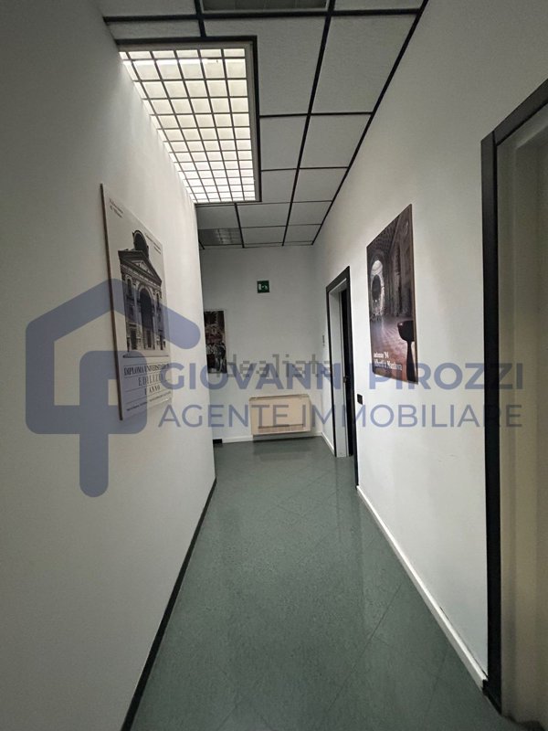 ufficio in vendita a Mantova