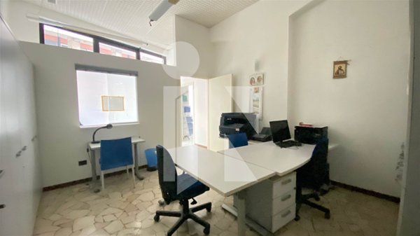 ufficio in vendita a Mantova in zona Centro Storico