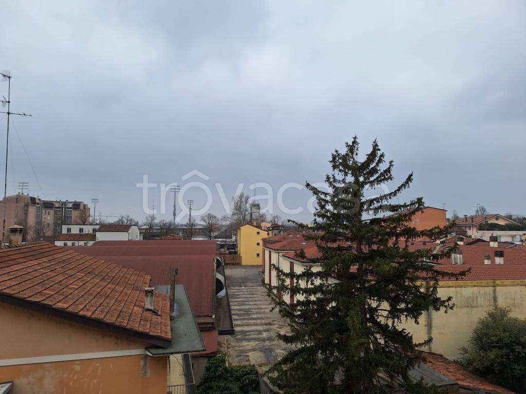 appartamento in vendita a Mantova in zona Centro Storico