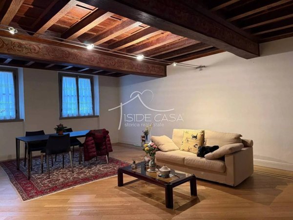 appartamento in vendita a Mantova in zona Centro Storico