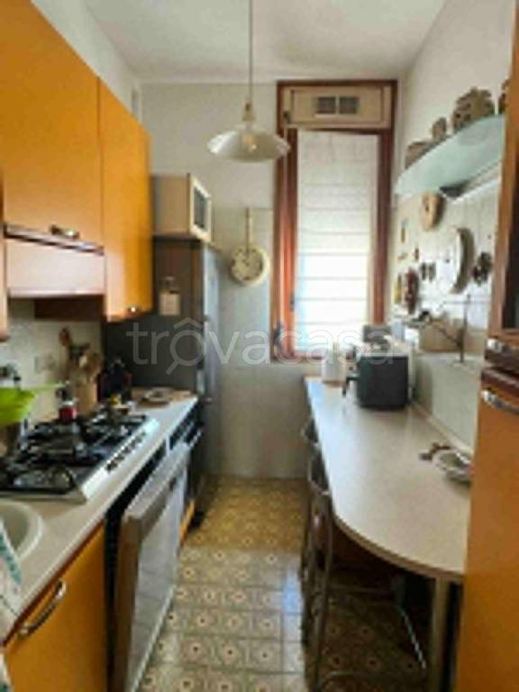 appartamento in vendita a Mantova in zona Lunetta-Frassino