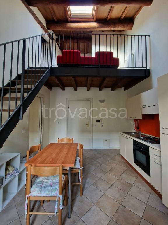 appartamento in vendita a Mantova in zona Viale Risorgimento