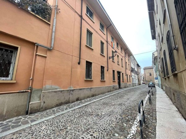 appartamento in vendita a Mantova in zona Centro Storico