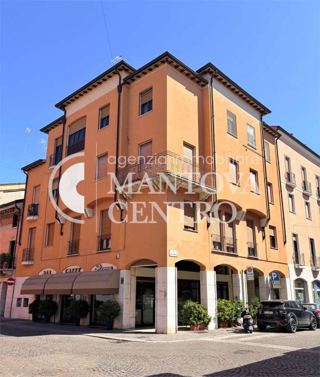 appartamento in vendita a Mantova