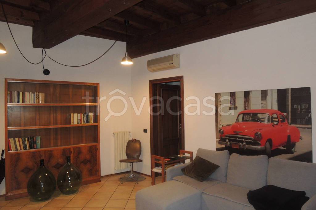 appartamento in vendita a Mantova