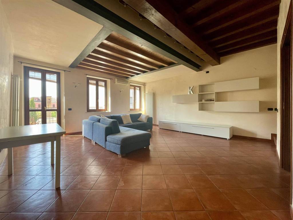 appartamento in vendita a Mantova in zona Centro Storico