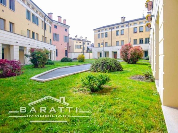 appartamento in vendita a Mantova in zona Centro Storico