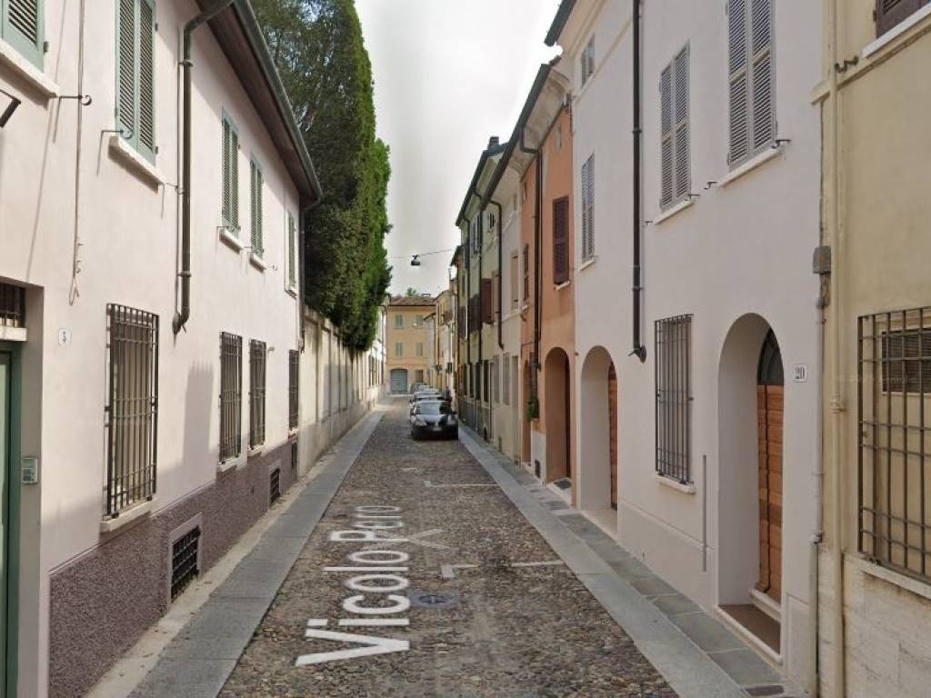 casa indipendente in vendita a Mantova in zona Centro Storico