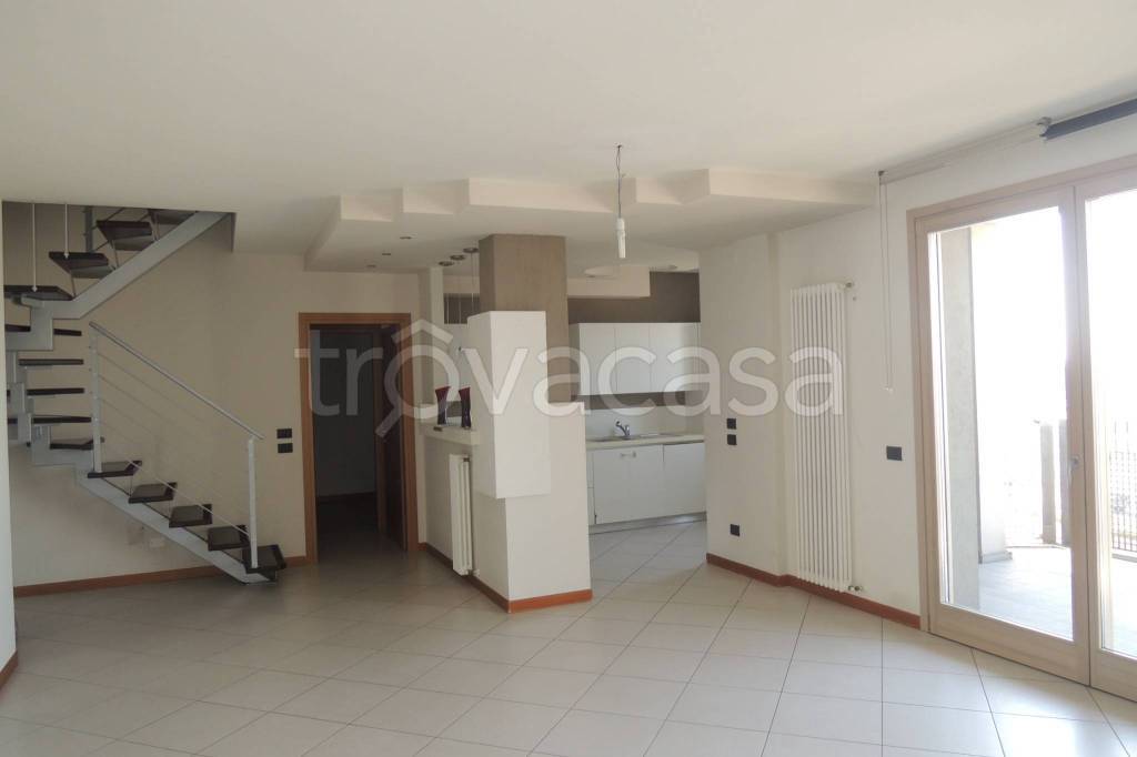 appartamento in vendita a Mantova in zona Chiesanuova