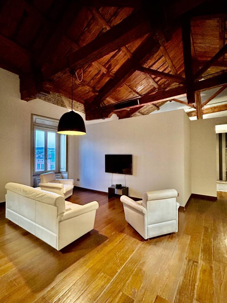 appartamento in vendita a Mantova in zona Centro Storico