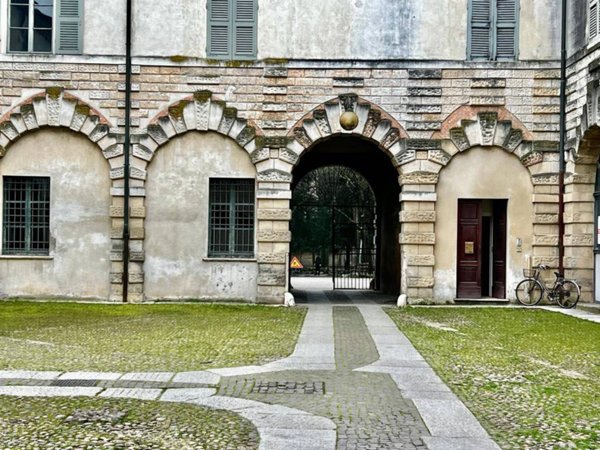 appartamento in vendita a Mantova in zona Centro Storico
