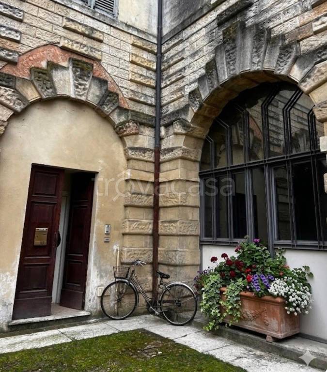 appartamento in vendita a Mantova in zona Centro Storico