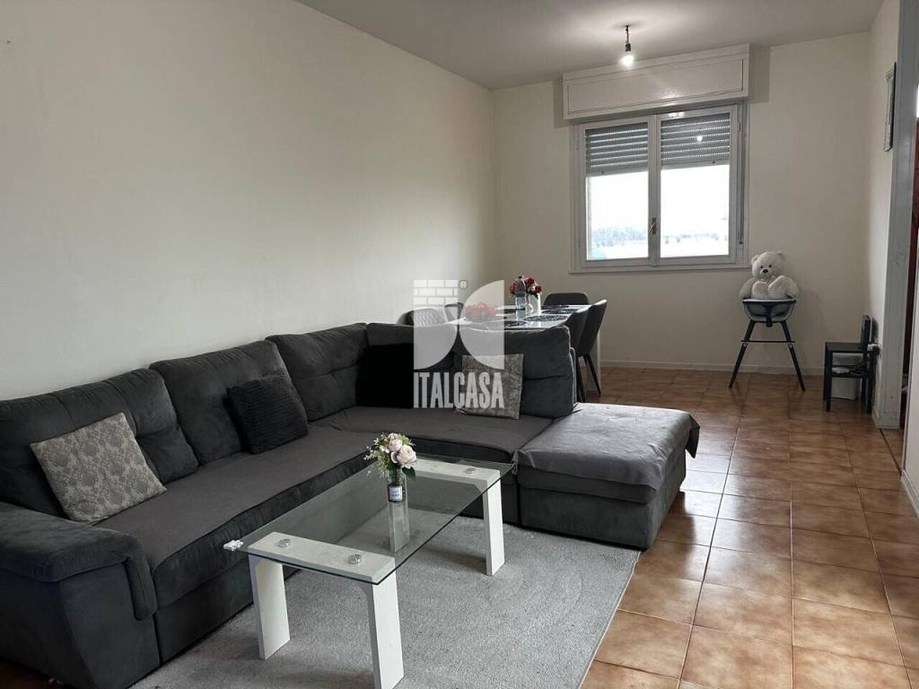 appartamento in vendita a Mantova in zona Formigosa