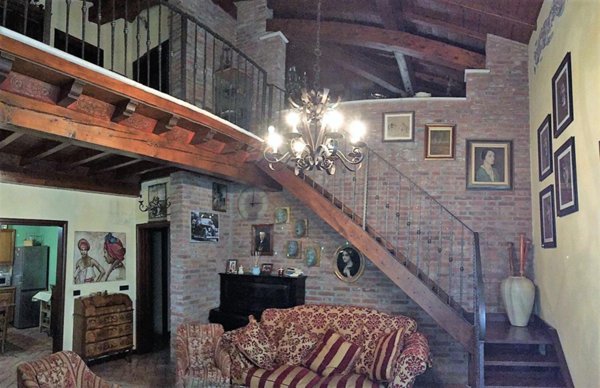 casa indipendente in vendita a Mantova in zona Lunetta-Frassino