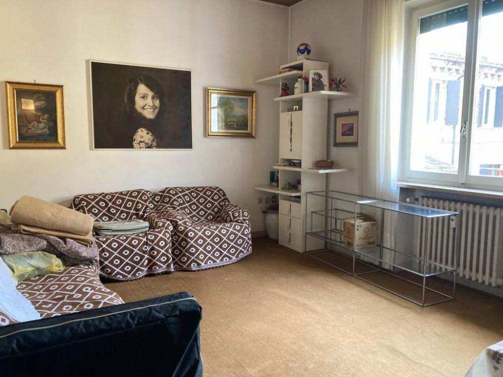 appartamento in vendita a Mantova in zona Centro Storico