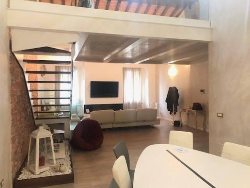 appartamento in vendita a Mantova in zona Via Principe Amedeo