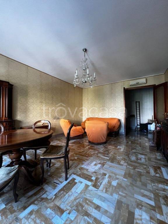 appartamento in vendita a Mantova in zona Valletta Paiolo