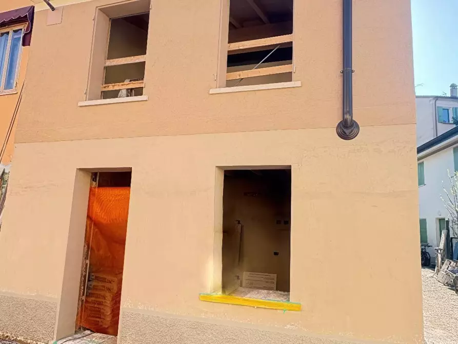 appartamento in vendita a Mantova in zona Castelnuovo