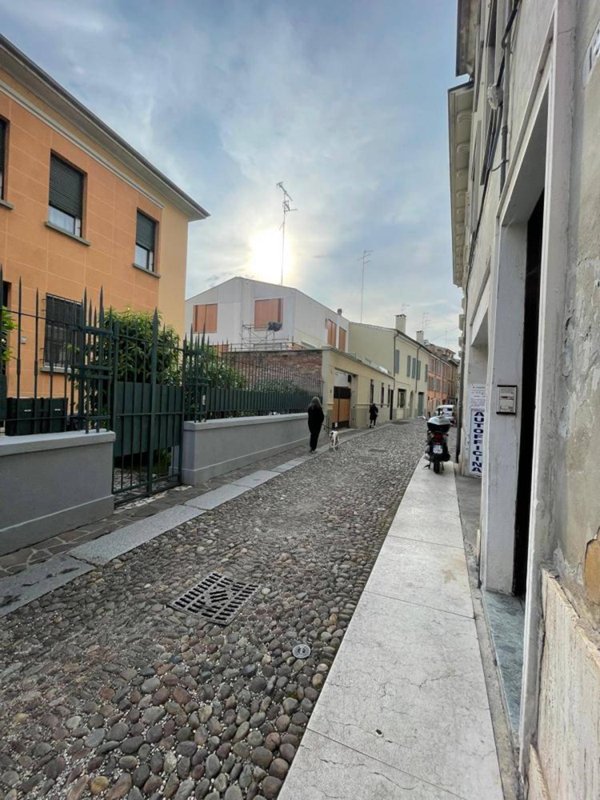 appartamento in vendita a Mantova in zona Centro Storico