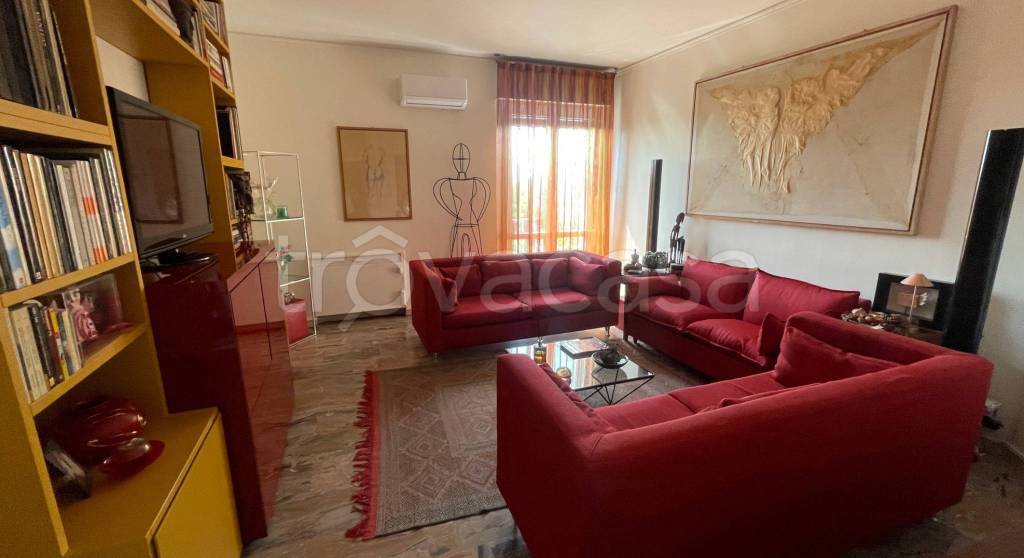 appartamento in vendita a Mantova in zona Valletta Paiolo