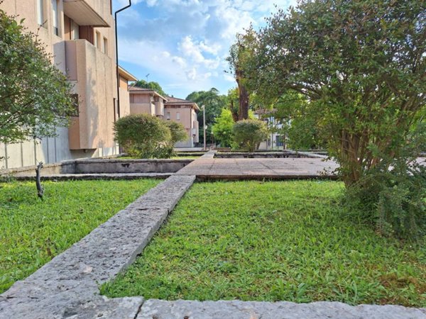 appartamento in vendita a Mantova in zona Borgo Castelletto