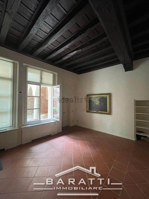 appartamento in vendita a Mantova in zona Centro Storico