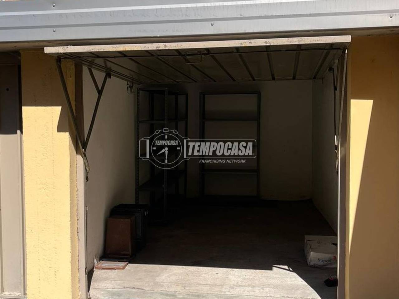 negozio in vendita a Mantova in zona Valletta Paiolo