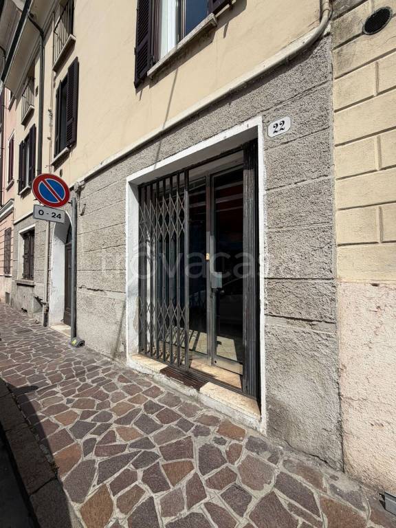 negozio in vendita a Mantova in zona Centro Storico