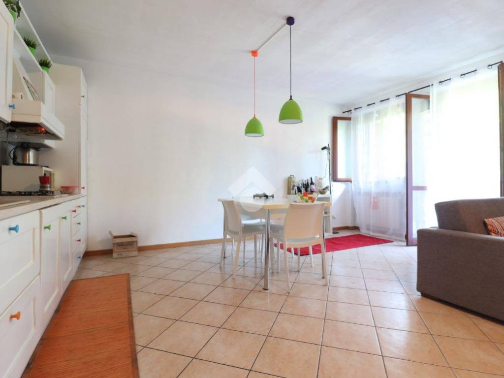 appartamento in vendita a Mantova in zona Borgo Castelletto