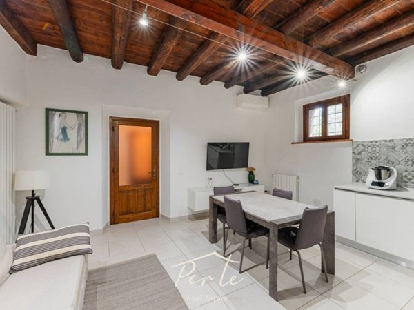 casa indipendente in vendita a Mantova in zona Centro Storico