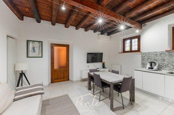 casa indipendente in vendita a Mantova in zona Centro Storico