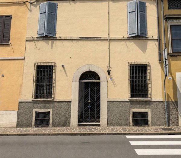 casa indipendente in vendita a Mantova in zona Centro Storico