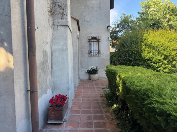 casa indipendente in vendita a Mantova in zona Chiesanuova