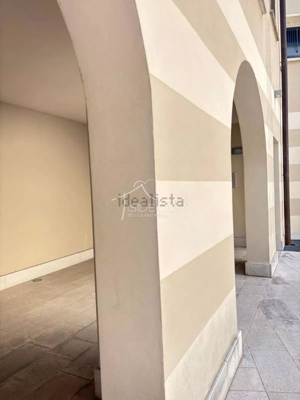 appartamento in vendita a Mantova in zona Centro Storico