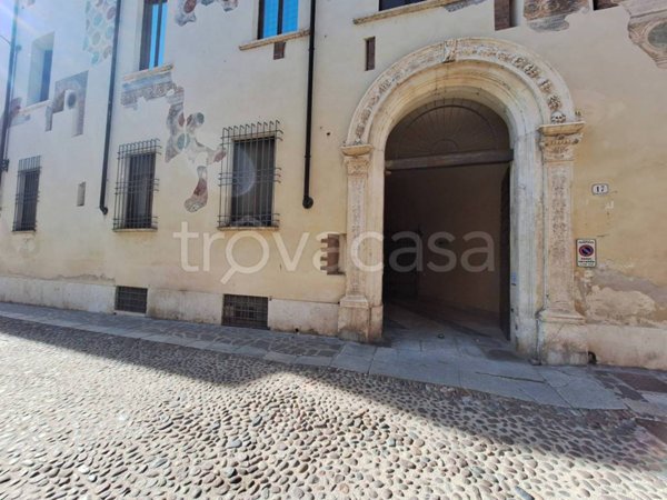 ufficio in vendita a Mantova