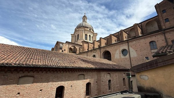 appartamento in vendita a Mantova in zona Centro Storico