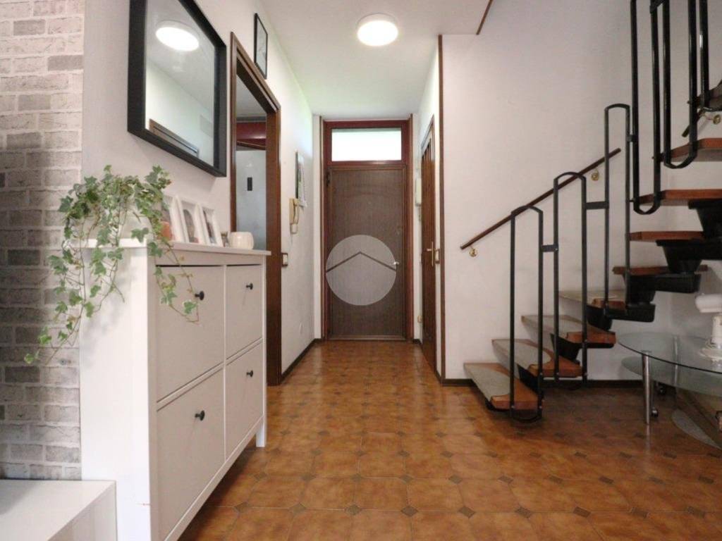 appartamento in vendita a Mantova in zona Lunetta-Frassino