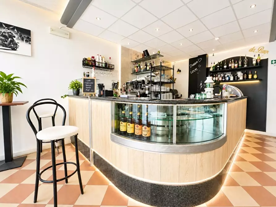 negozio in vendita a Mantova